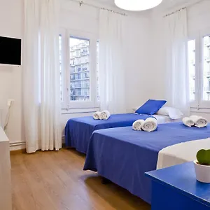 Bed & Breakfast Blue **